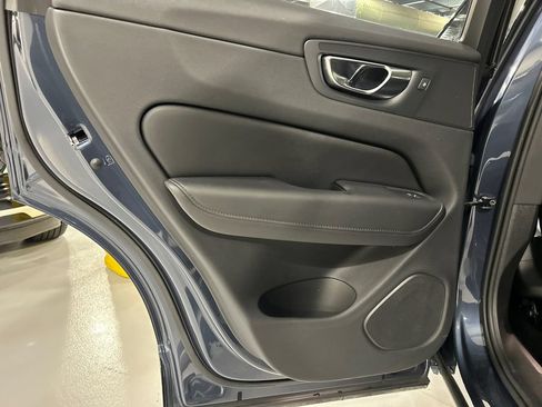 Certified 2025 Volvo XC60 B5 Plus AWD/4WD image 20