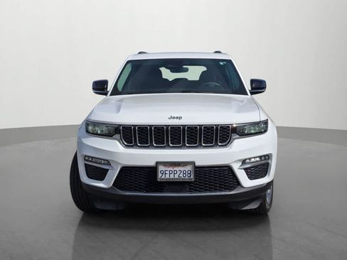 Used 2023 Jeep Grand Cherokee Limited AWD/4WD image 2