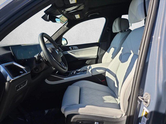 Certified 2026 BMW X7 xDrive40i AWD/4WD image 18