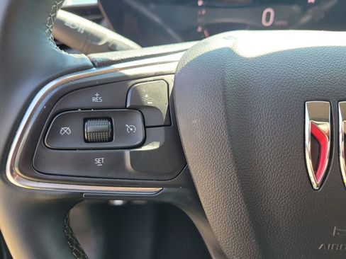 Used 2025 Buick Encore GX Preferred image 23