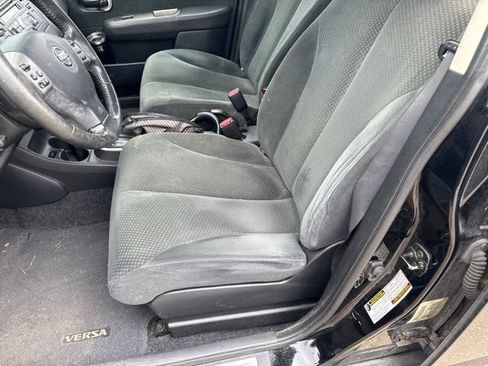 Used 2012 Nissan Versa 1.8 S w/ Special Edition Pkg FWD image 9