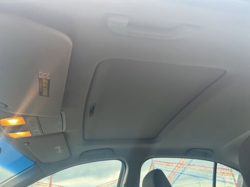 Used 2011 Honda Accord EX image 42