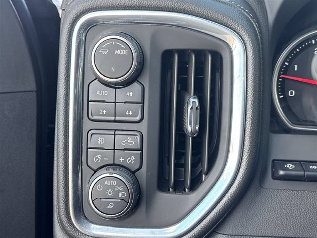 Certified 2023 Chevrolet Silverado 3500 LTZ w/ LTZ Plus Package AWD/4WD image 18