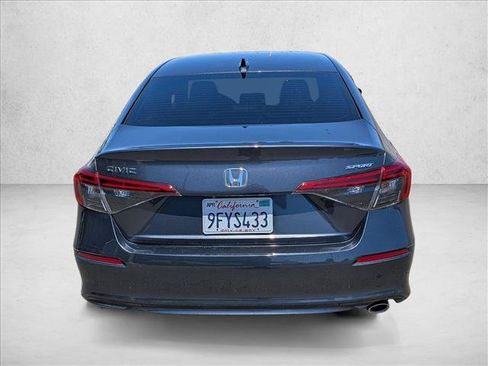 Used 2023 Honda Civic Sport image 5
