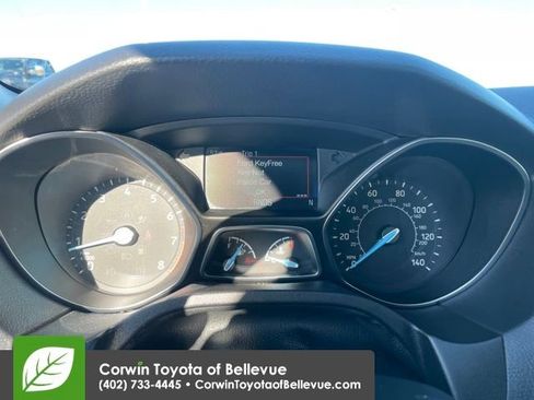 Used 2018 Ford Focus Titanium w/ Titanium Technology Package image 15