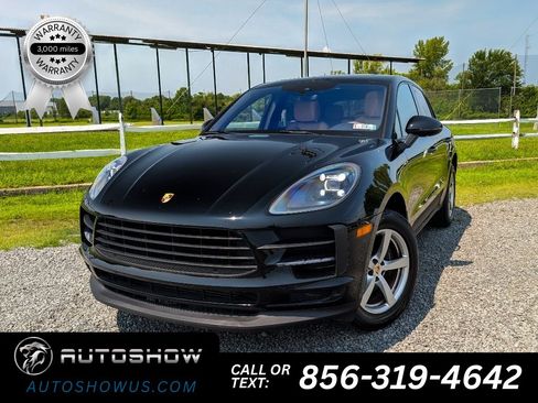 Used 2020 Porsche Macan AWD/4WD image 2