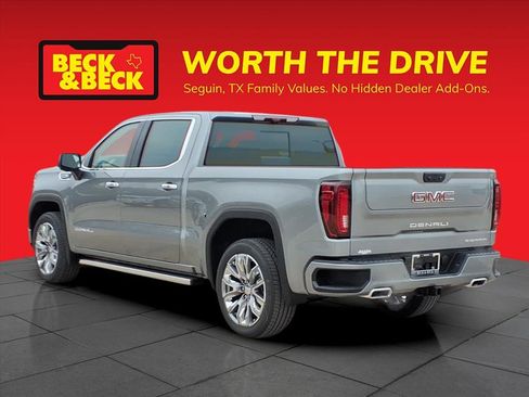 New 2026 GMC Sierra 1500 Denali w/ Denali Reserve Package image 7
