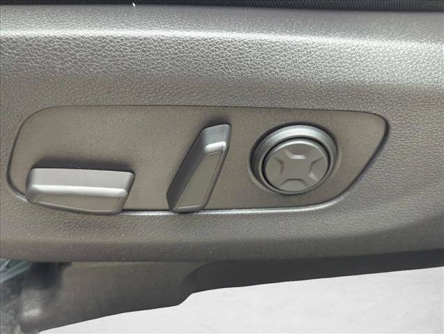 Used 2024 Kia Carnival SX Prestige FWD image 12