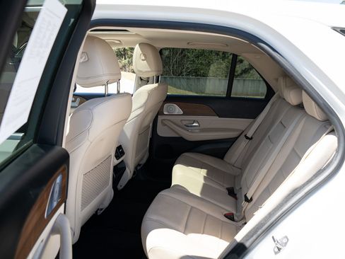 Used 2021 Mercedes-Benz GLE 350 image 19