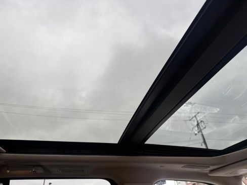 Certified 2024 Lincoln Navigator Reserve image 9