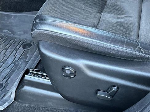 Used 2022 Jeep Grand Cherokee Altitude image 28