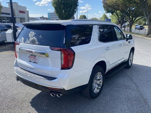 Used 2022 GMC Yukon Denali image 8