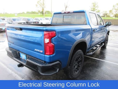 Certified 2022 Chevrolet Silverado 1500 ZR2 w/ Technology Package image 5