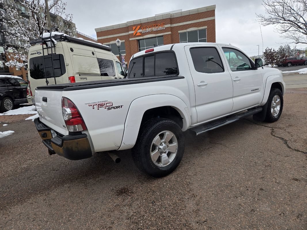 Used 2012 Toyota Tacoma 4x4 Double Cab w/ TRD Sport Pkg image 10