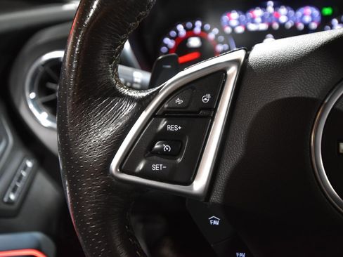 Used 2019 Chevrolet Camaro SS RWD image 23