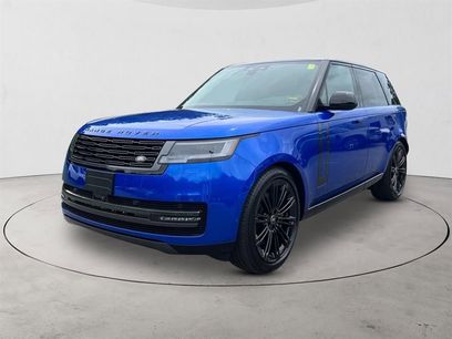 New 2025 Land Rover Range Rover SE
