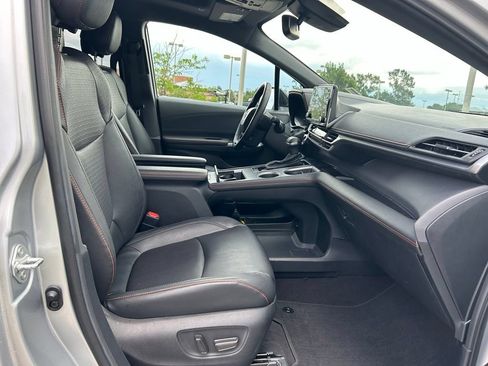Used 2023 Toyota Sienna XSE w/ XSE Plus Package AWD/4WD image 31