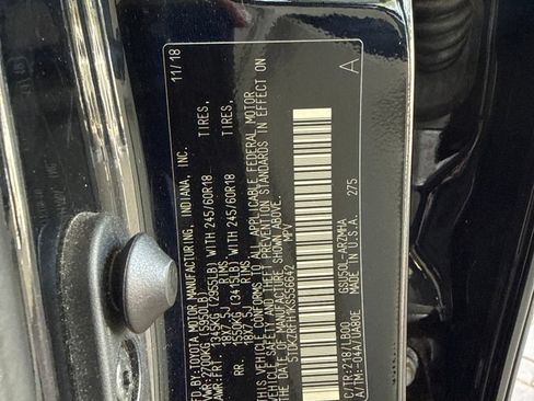 Used 2019 Toyota Highlander XLE FWD image 20