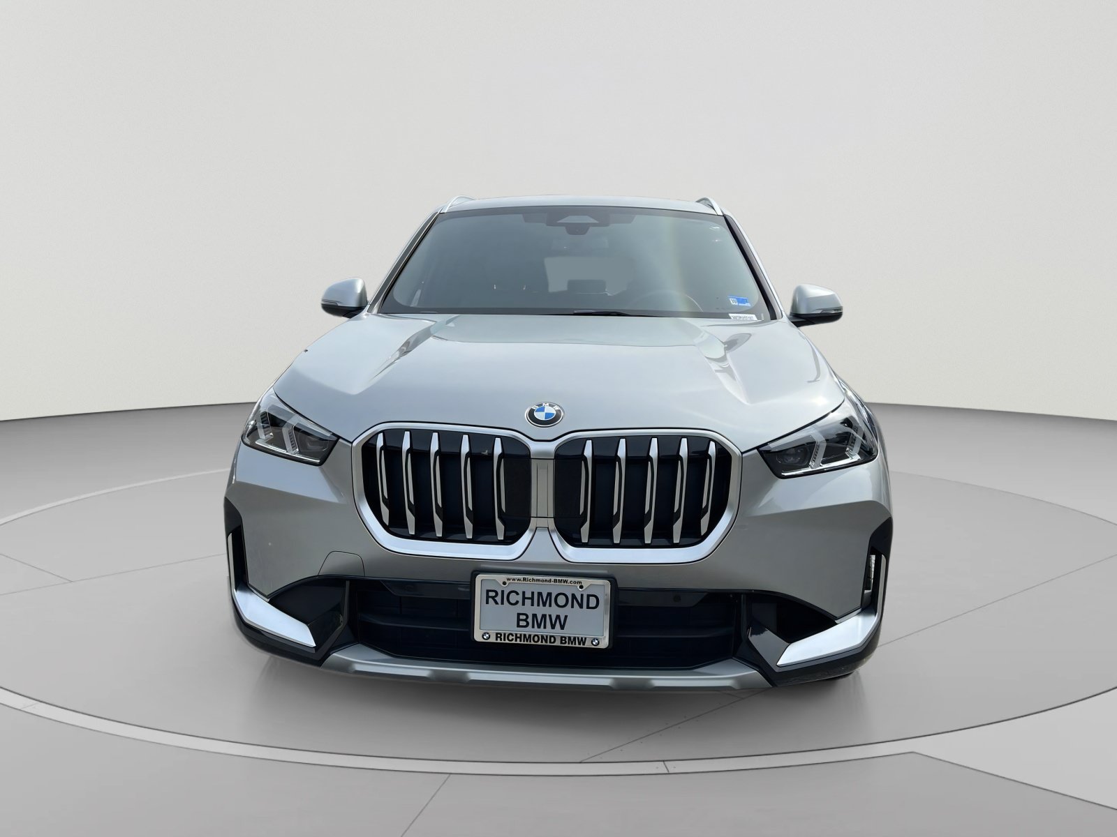 Used 2023 BMW X1 xDrive28i w/ Convenience Package AWD/4WD image 8