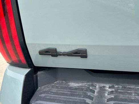 New 2026 Toyota Tundra SR5 AWD/4WD image 12