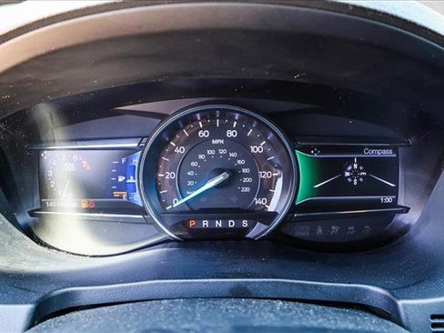 Used 2017 Ford Explorer XLT w/ Equipment Group 201A AWD/4WD image 14
