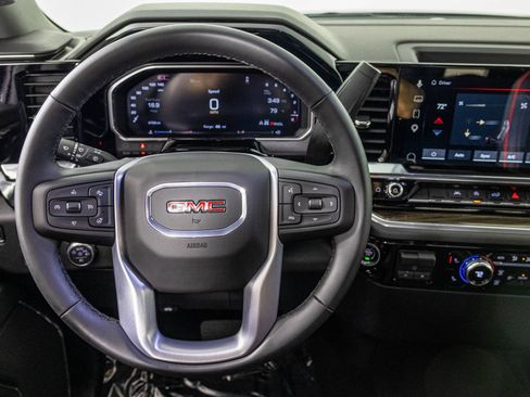 Used 2026 GMC Sierra 1500 Elevation AWD/4WD image 29