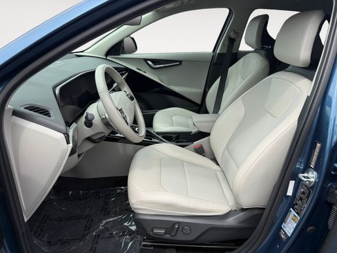 Used 2023 Kia Niro Wind FWD image 10