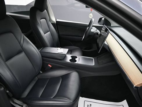 Used 2022 Tesla Model Y Performance AWD/4WD image 33