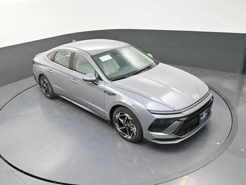 New 2026 Hyundai Sonata SEL AWD/4WD image 22