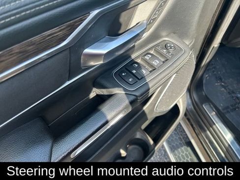 Used 2019 RAM 1500 Laramie AWD/4WD image 19