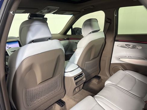 New 2026 Genesis GV70 2.5T Advanced AWD/4WD image 22
