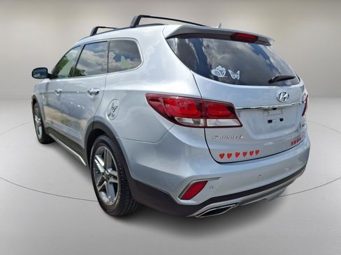 Used 2017 Hyundai Santa Fe Limited AWD/4WD image 5