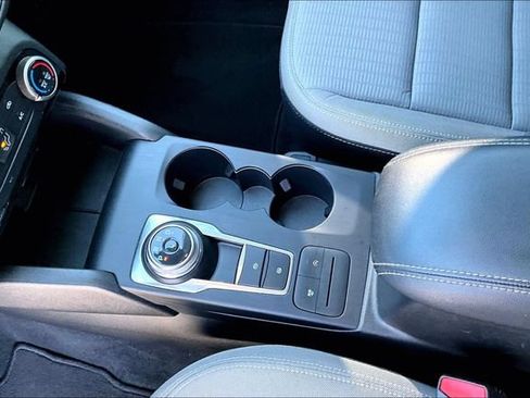 Used 2022 Ford Escape S AWD/4WD image 16