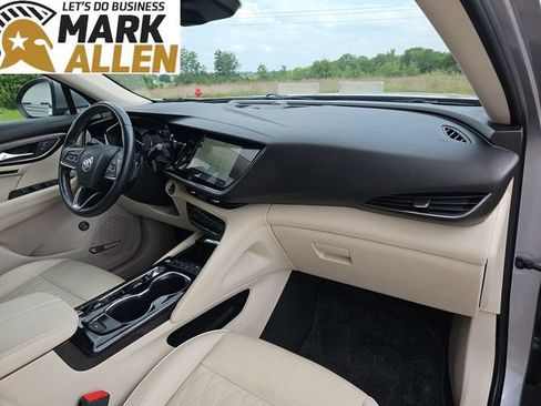 Used 2023 Buick Envision Avenir FWD image 29