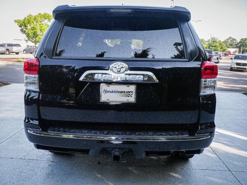 Used 2013 Toyota 4Runner SR5 w/ Convenience Pkg RWD image 10