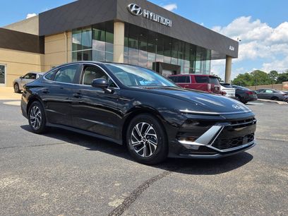 New 2026 Hyundai Sonata Blue