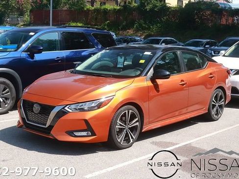 Certified 2023 Nissan Sentra SR w/ Trunk Package FWD image 1
