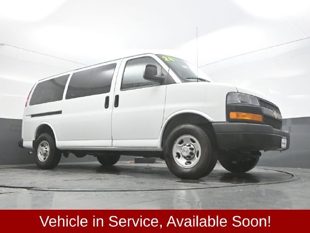 Used 2024 Chevrolet Express 2500 LS w/ Driver Convenience Package RWD image 30