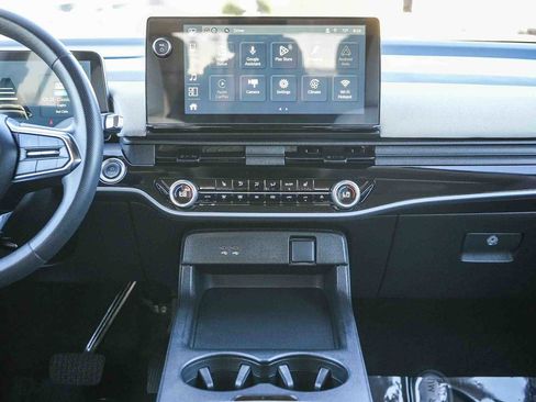 Certified 2024 Honda Prologue EX image 13