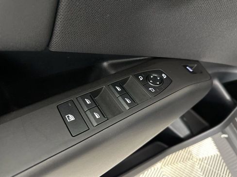 Used 2025 BMW X3 xDrive30i w/ Premium Package image 8