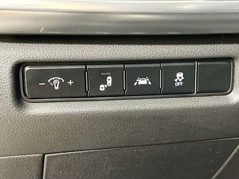 Certified 2022 Kia Telluride LX AWD/4WD image 10
