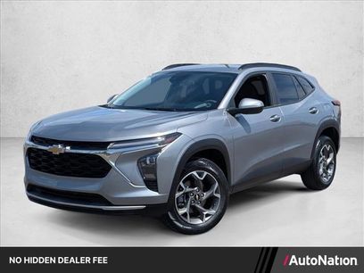 Used 2025 Chevrolet Trax LT