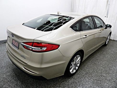 Used 2019 Ford Fusion SE image 6