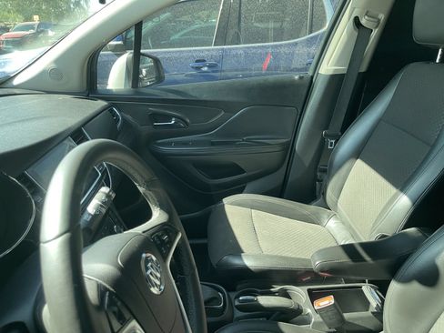 Used 2021 Buick Encore Preferred FWD image 10