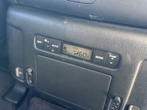 Used 2020 INFINITI QX80 Luxe w/ 22" Wheel Package image 8