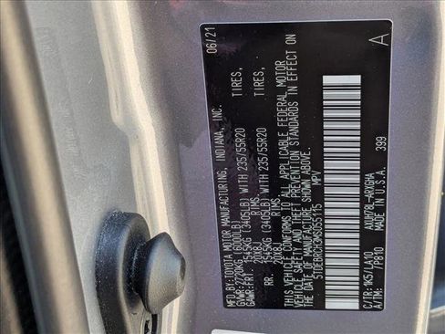 Used 2021 Toyota Highlander Platinum image 23