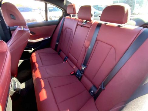 Certified 2025 BMW 330i Sedan image 20