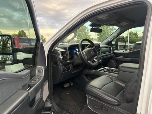Used 2024 Ford F250 Lariat w/ FX4 Off-Road Package AWD/4WD image 14