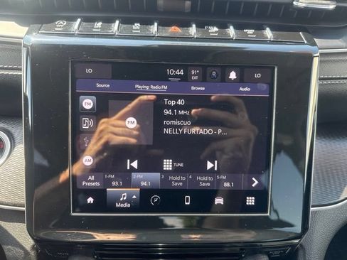 Certified 2023 Jeep Grand Cherokee Laredo AWD/4WD image 16