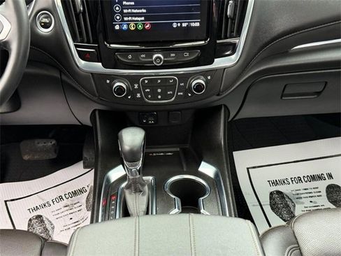 Used 2023 Chevrolet Traverse High Country image 15